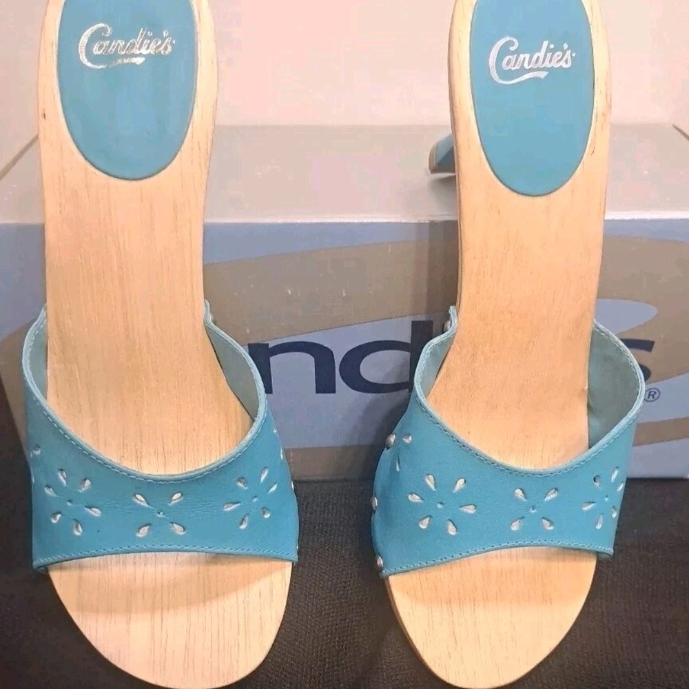 Candie's Vintage 1980's Style Sandals Low 2" Heel Slides Turquoise Size 7 W/Box - Picture 3 of 5